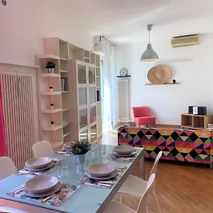 Viale Monza Chic - Affitti Brevi Italia , Milano Italia