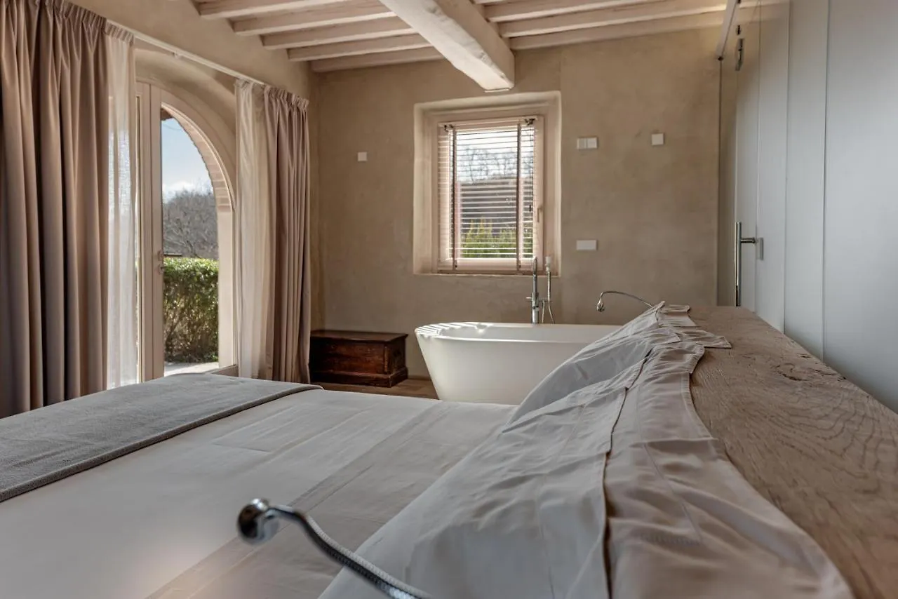 Villa Cuprena Arezzo 0*,